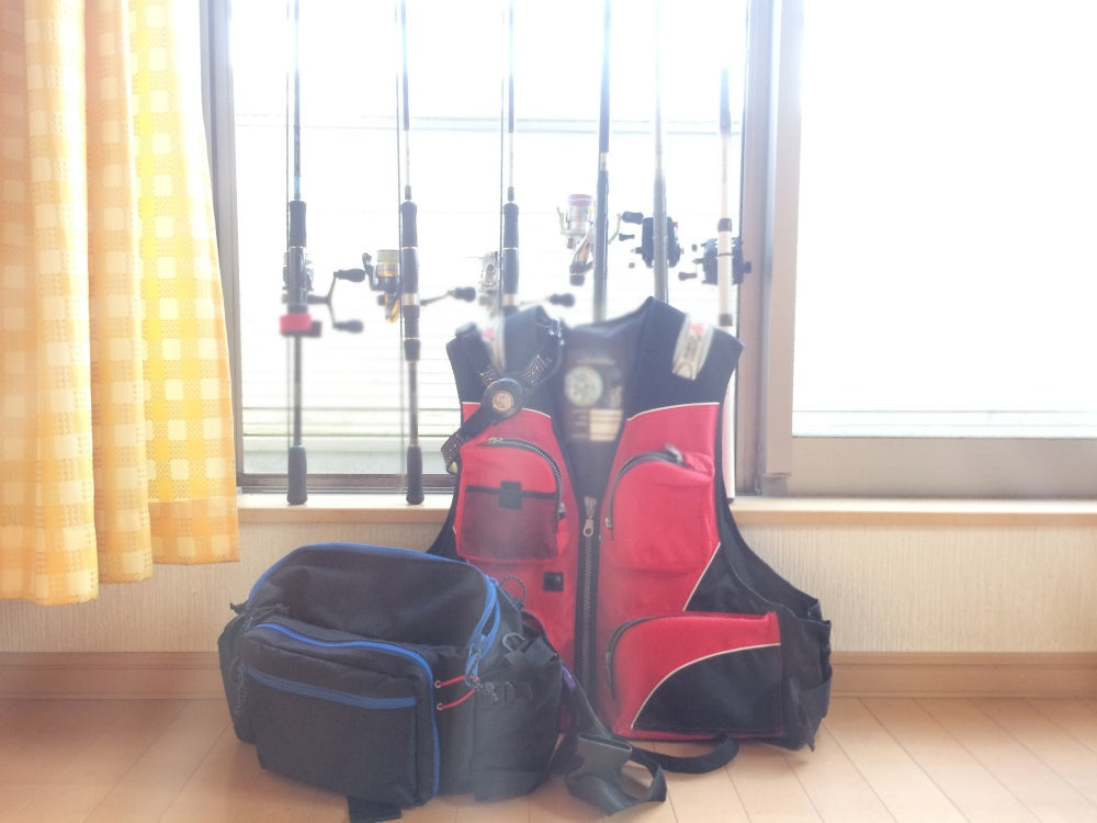 フローティングベスト（ゲームベスト）の選び方！ライジャケとの違いは？