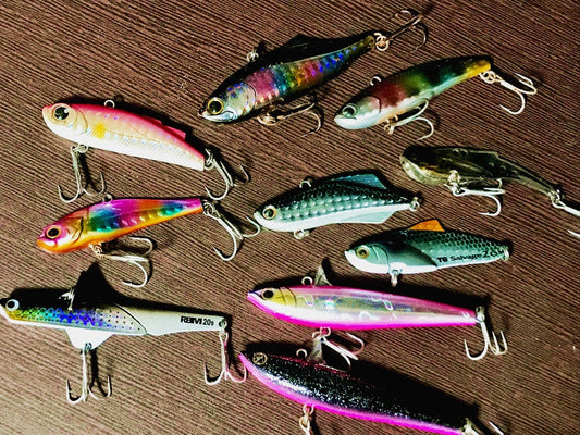 【初心者必見】シーバスバイブレーションの使い方とおすすめ11選！